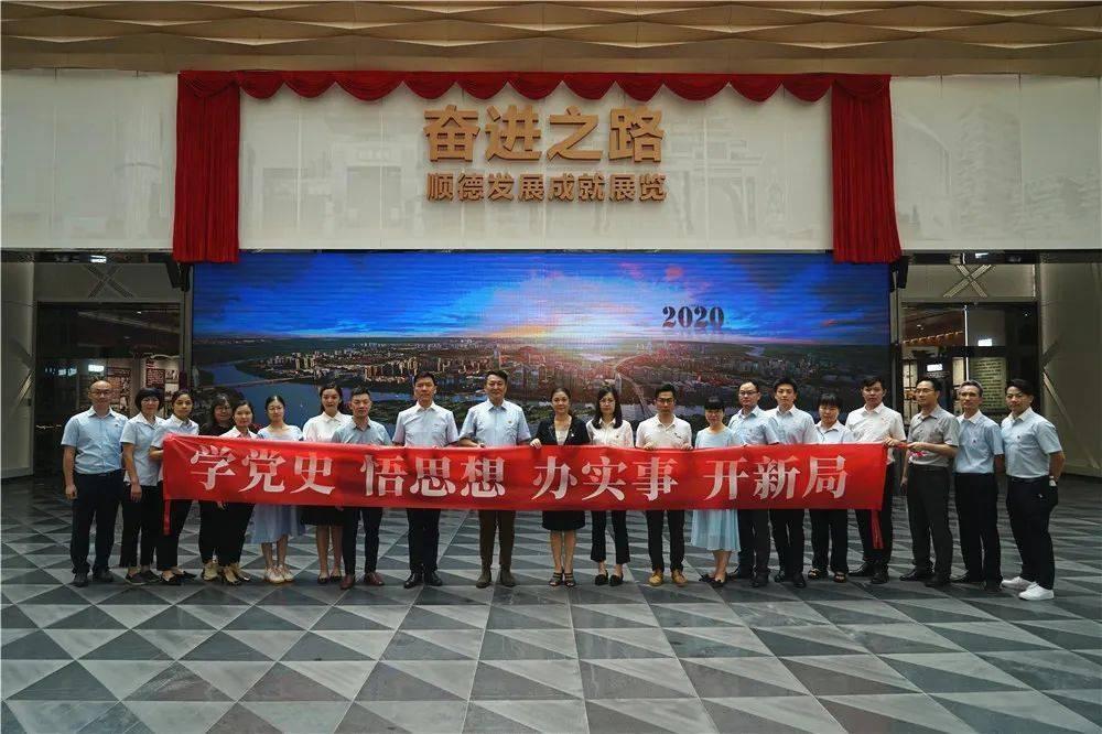 《庖丁解牛》：令人惊叹的解牛表演